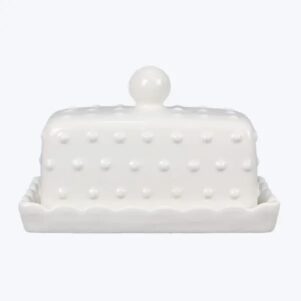 cottage-core-ceramic-butter-dish in a soft white with hobnail pattern all over